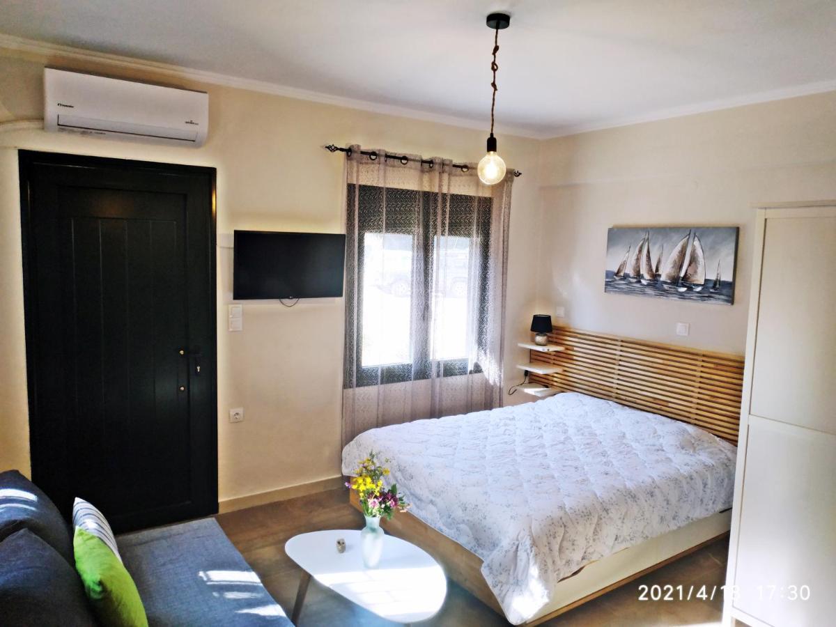 Old Harbour Apartments By Corfuescapes جايوس المظهر الخارجي الصورة